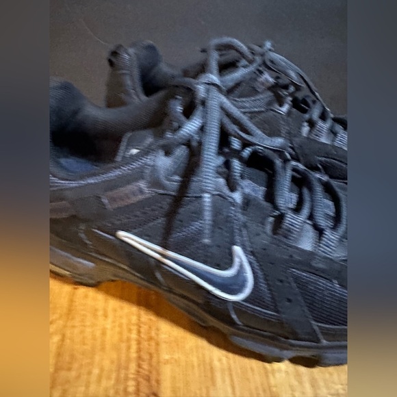 Nike  Trail running alvord series sneakers size 8.5 - Picture 4 of 14